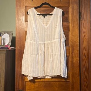 Lane Bryant size 28 top